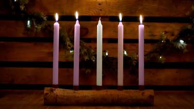 Country Advent Peace Candles